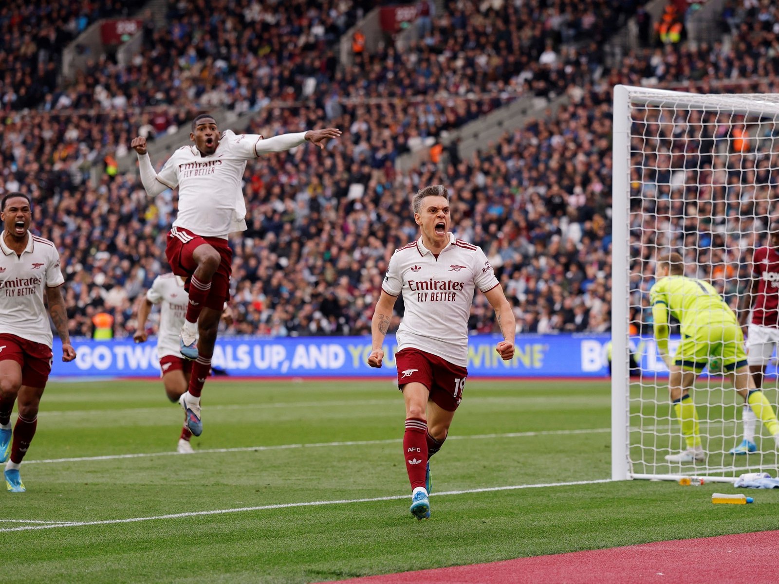 Arsenal vs Burnley, por la Premier League, EN VIVO: dónde ver, hora y formaciones
