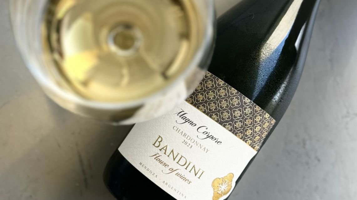 Cómo es el vino elaborado a 1.200 metros de altura para celebrar el Día Internacional del Chardonnay