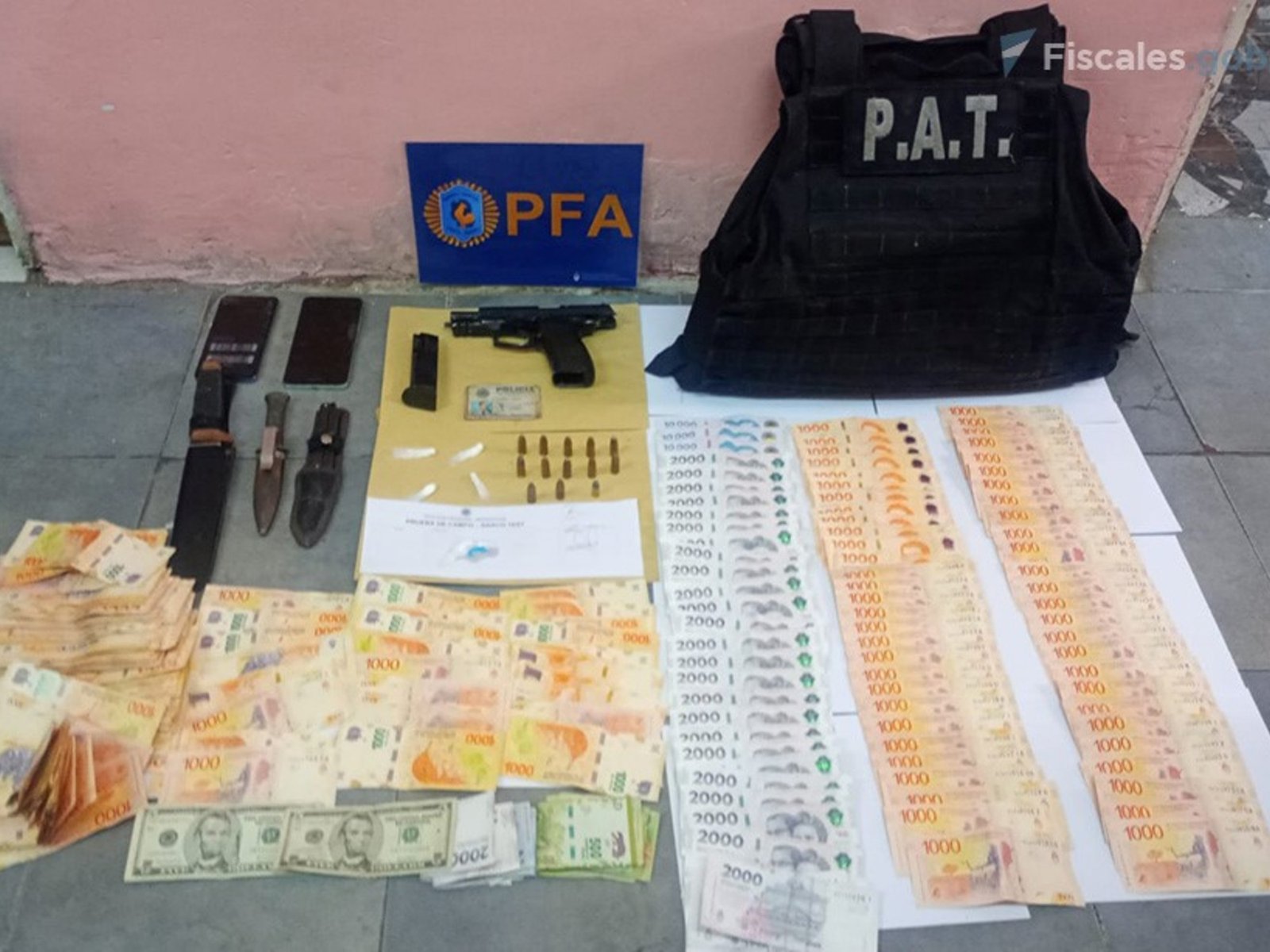 Condenaron a un policía de Santa Fe por torturas y por liderar una banda de agentes corruptos