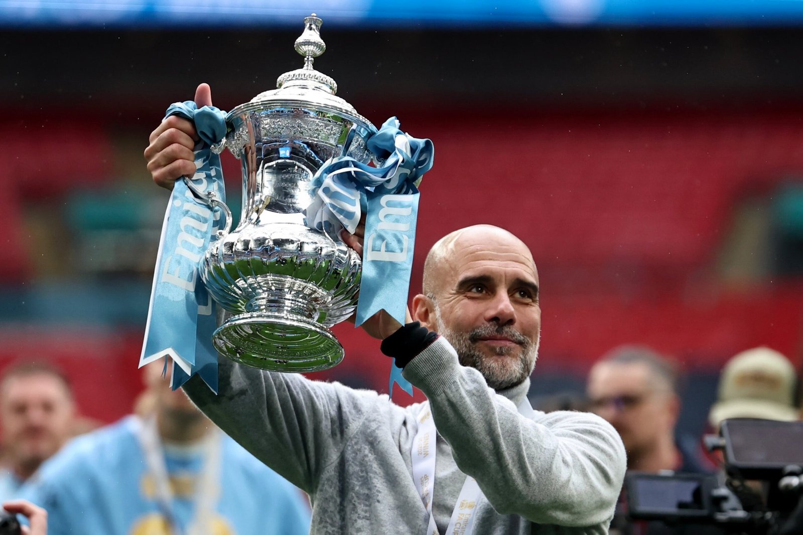 El City levanta la Copa y Guardiola conquista su 20º trofeo en Inglaterra