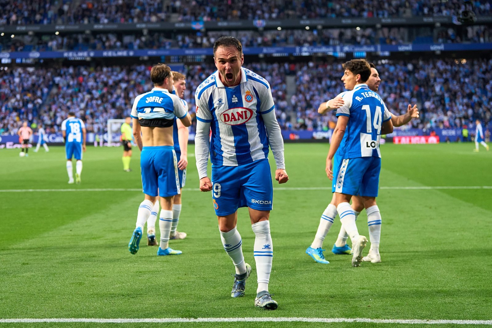 El Espanyol rompe 142 días de sequía con una victoria salvadora ante el Athletic