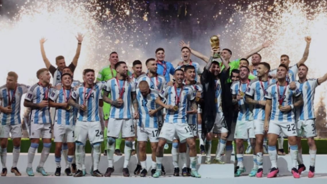 El Mundial nos une, la realidad nos divide