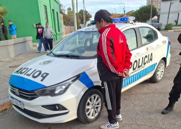 El sospechoso de haber asesinado a un hombre en cercanías a la Terminal de Rawson es de Trelew