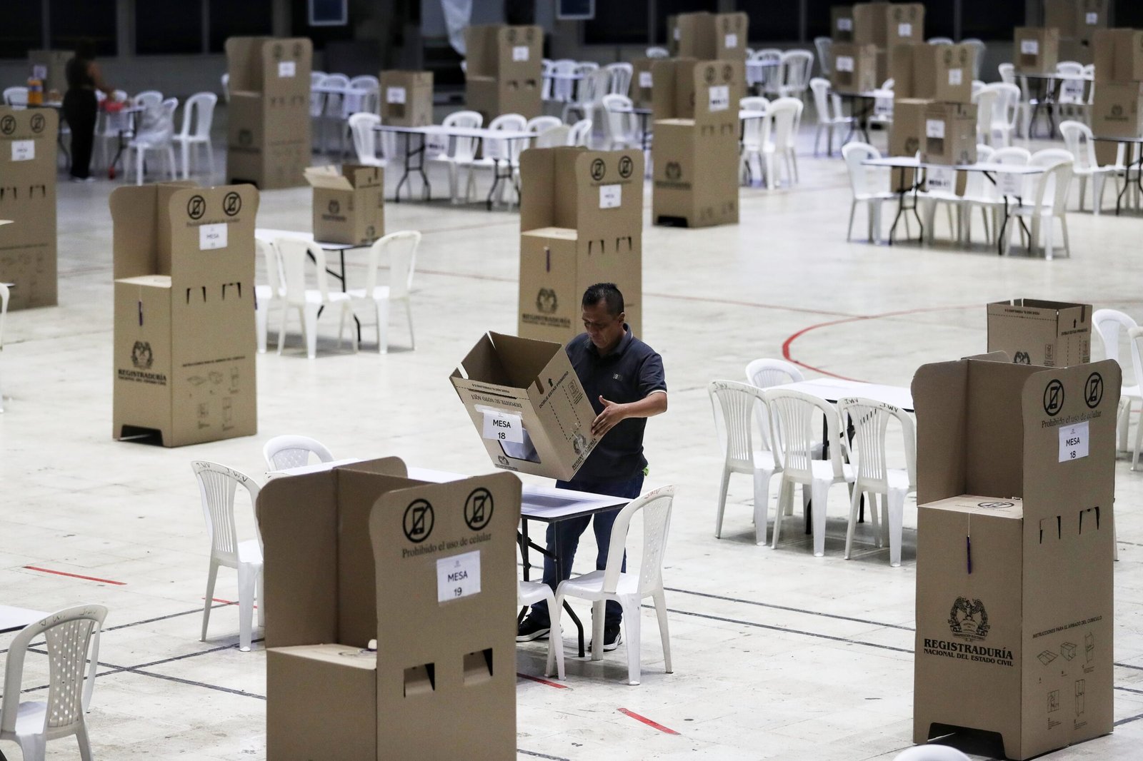 Elecciones presidenciales en Colombia 2026, en vivo | Abren las urnas para las elecciones presidenciales; más de 41 millones de personas están habilitadas para votar este domingo