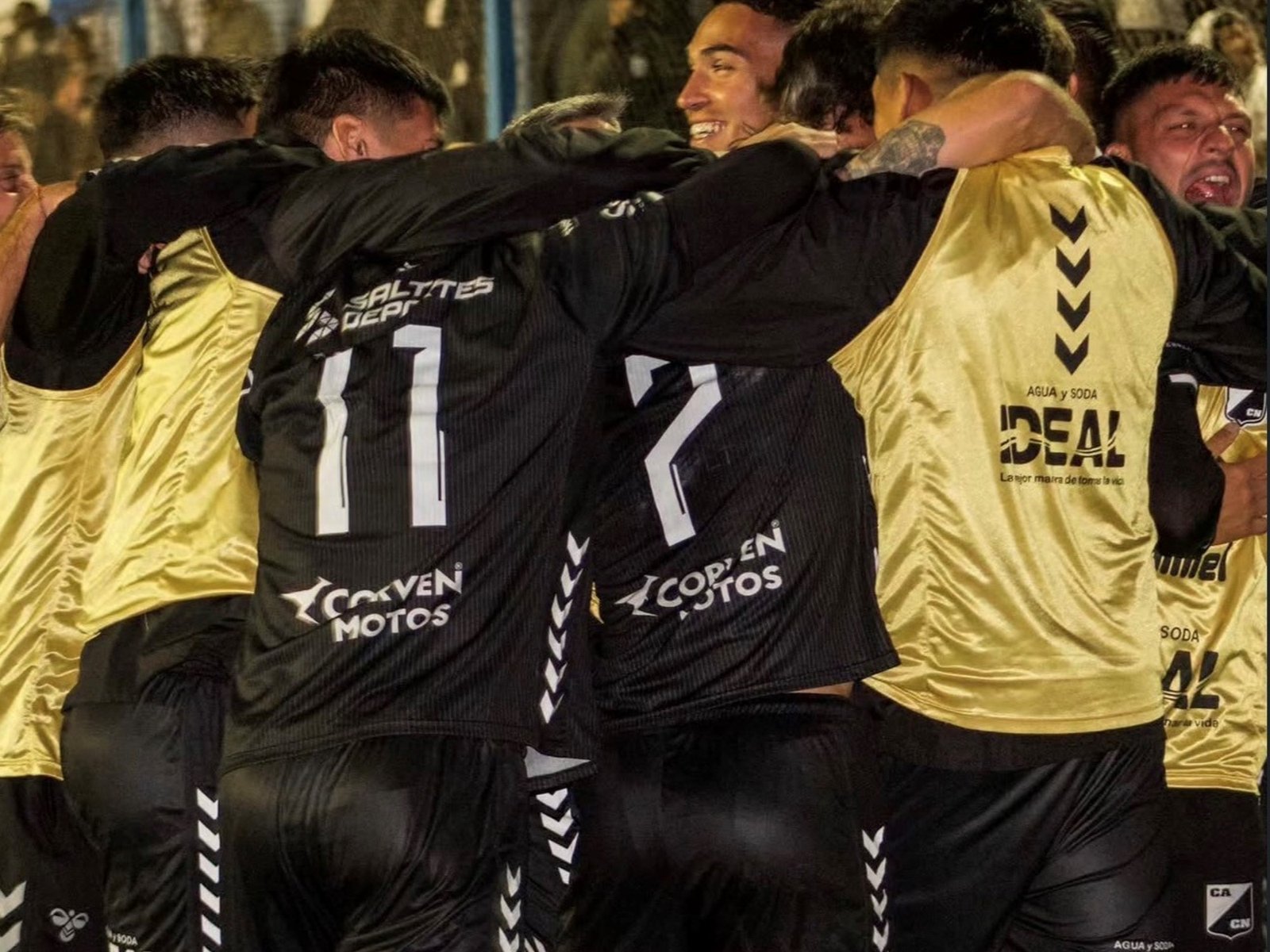 En un partido lleno de polémica, Central Norte le ganó al Racing de Centurión :: Olé