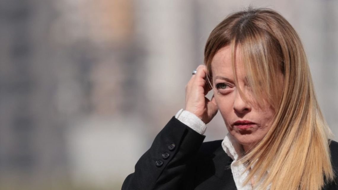 Giorgia Meloni denunció imágenes falsas en ropa interior generadas con inteligencia artificial