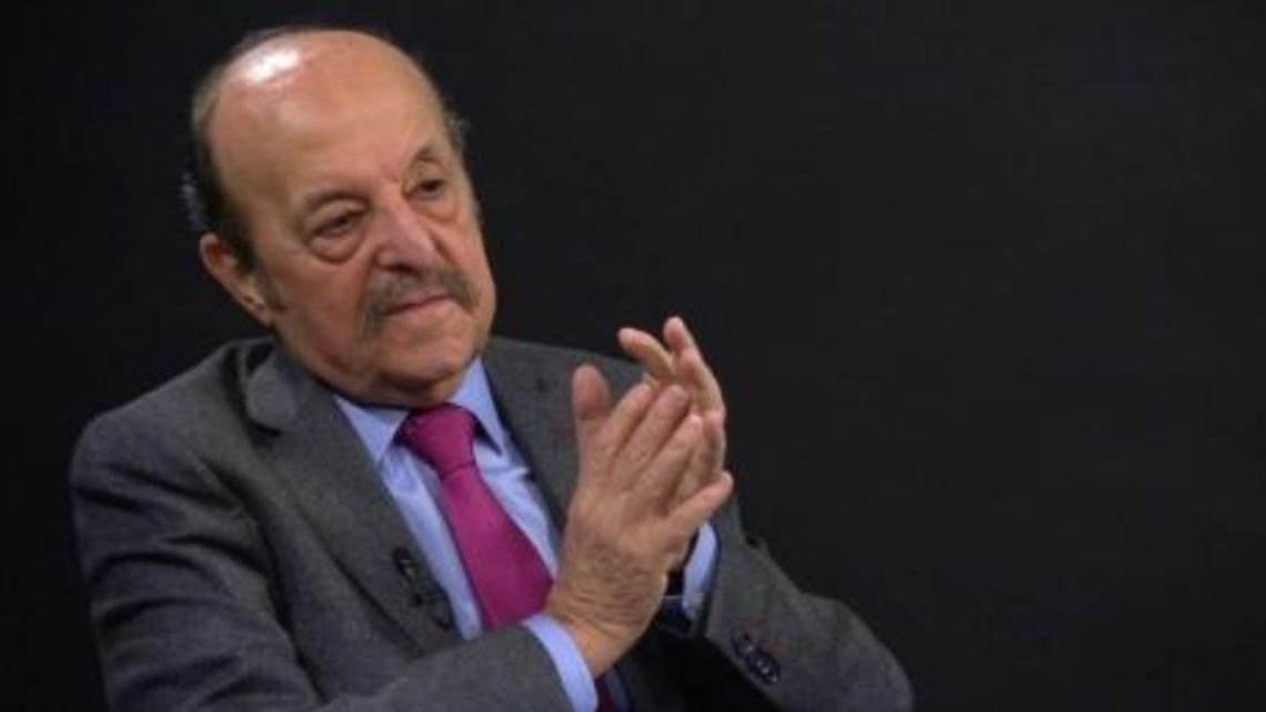 Julio Bárbaro sobre la “mejoría” anunciada por el Gobierno: “Estamos en terapia intensiva y movió el dedo izquierdo del pie derecho”