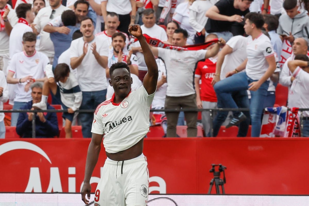 La fe acerca al Sevilla a la salvación tras derrotar a un Espanyol que acumula 18 partidos sin ganar | Fútbol | Deportes
