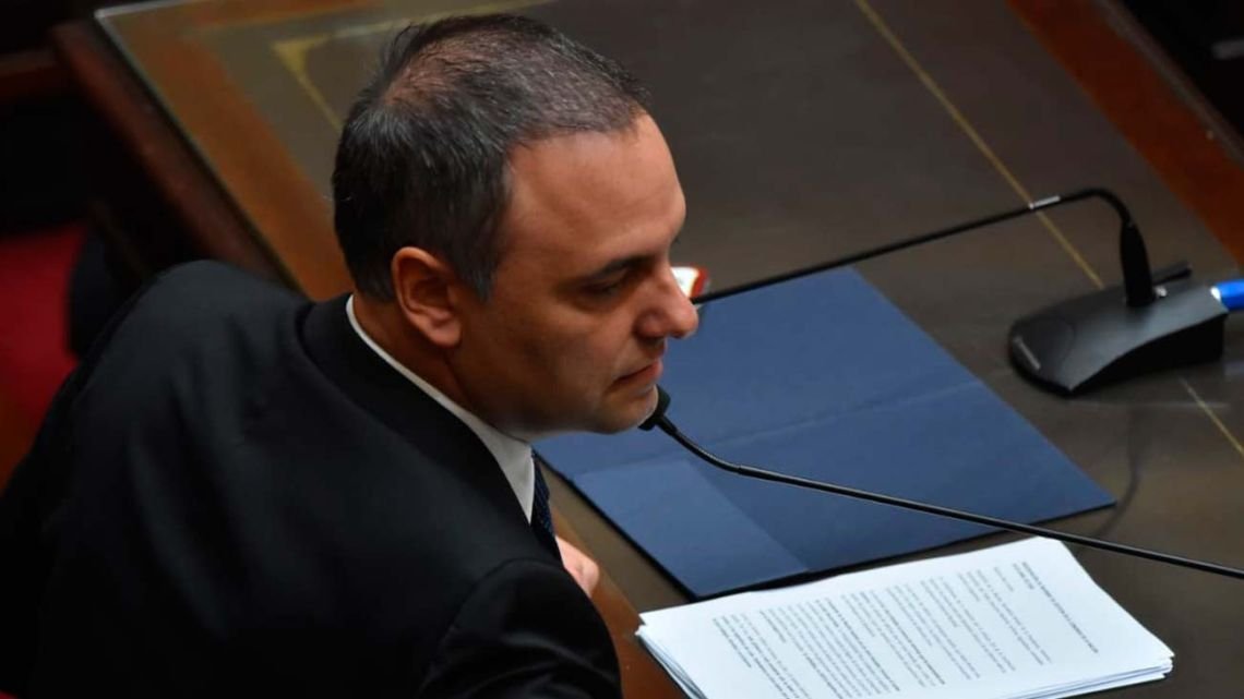 La oposición pide que Adorni vuelva al Congreso por los USD 245 mil que gastó en refacciones