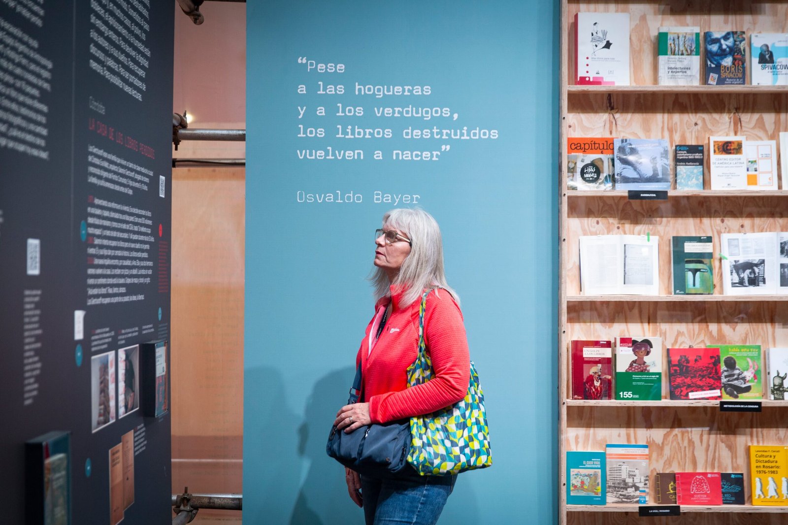 Asistentes a la Feria del Libro de Buenos Aires, el 5 de mayo.