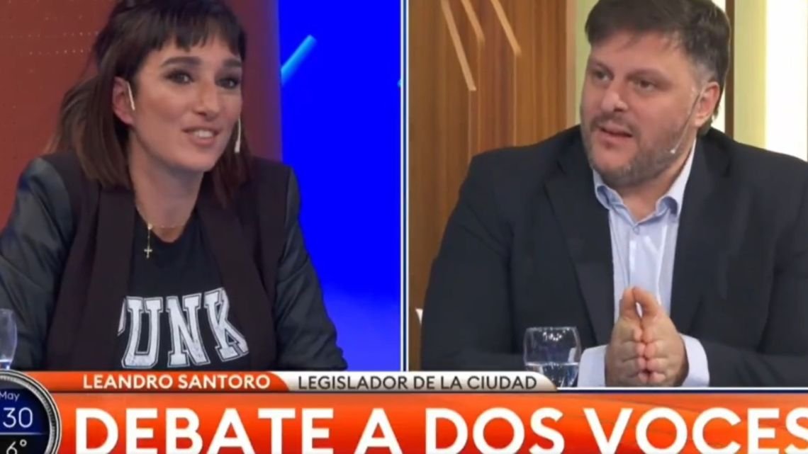 Leila Gianni cruzó a Leandro Santoro con una frase inesperada: “¿Querés saber con quién me acuesto?”