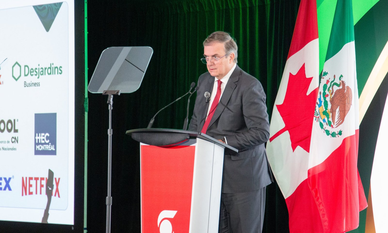 México capta 2.000 millones de inversión canadiense para una planta farmacéutica en Hidalgo