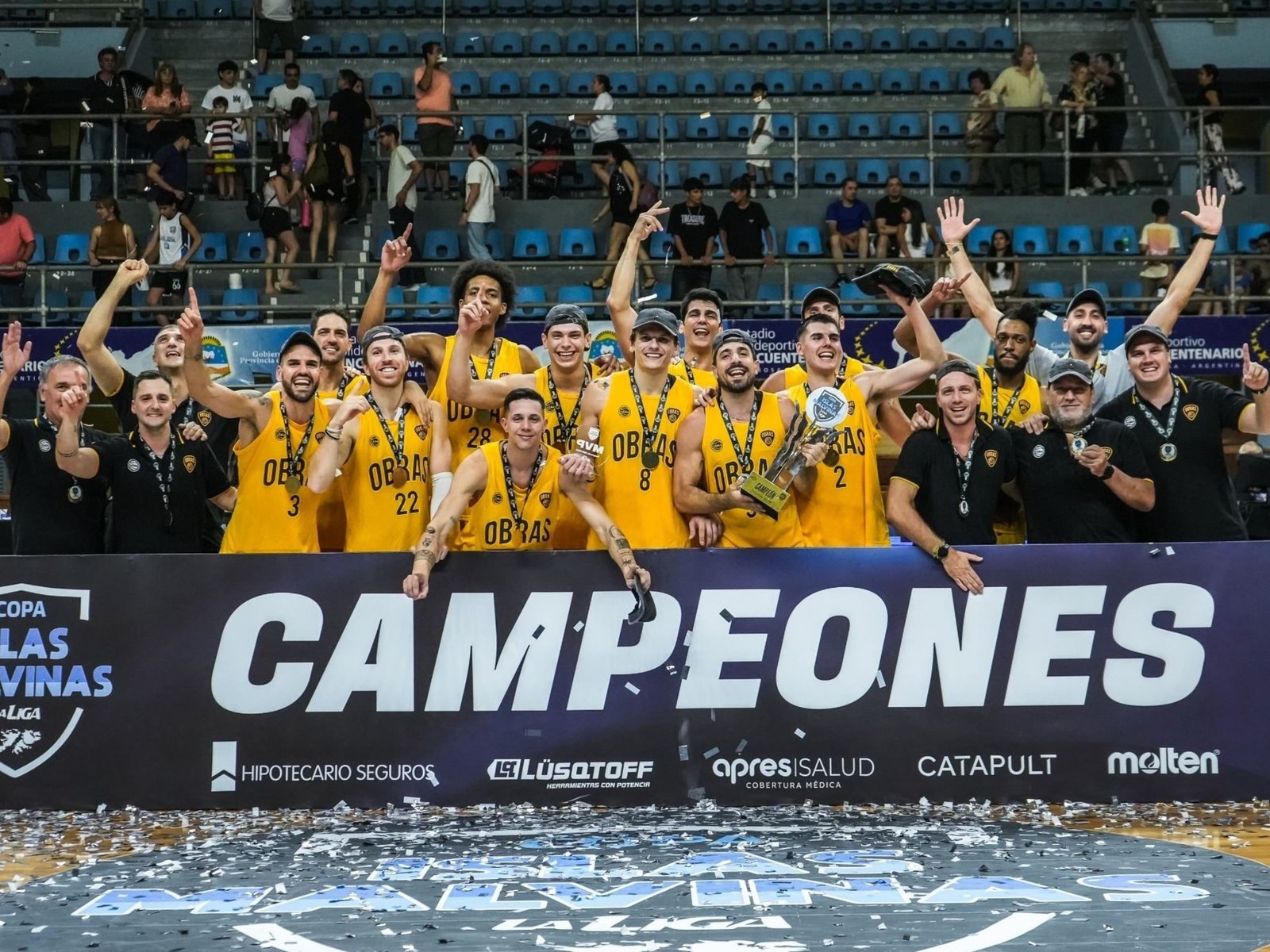 Obras Sanitarias pone a la venta su plaza en la Liga Nacional de Básquetbol un mes después de ganar su primer título