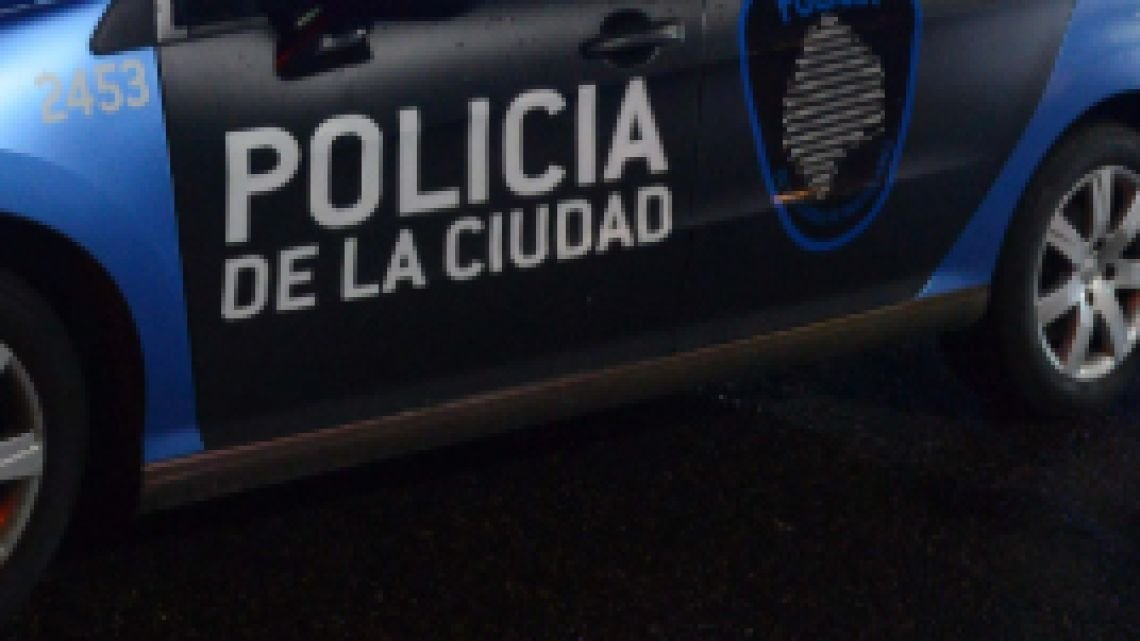 Operativo "Tormenta Negra" en villas porteñas: la Ciudad desplegó 1500 policías en controles simultáneos