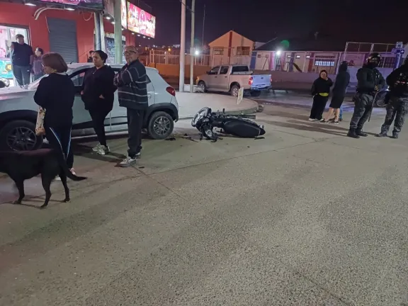 Otro motociclista hospitalizado tras un accidente de tránsito en avenida Huergo