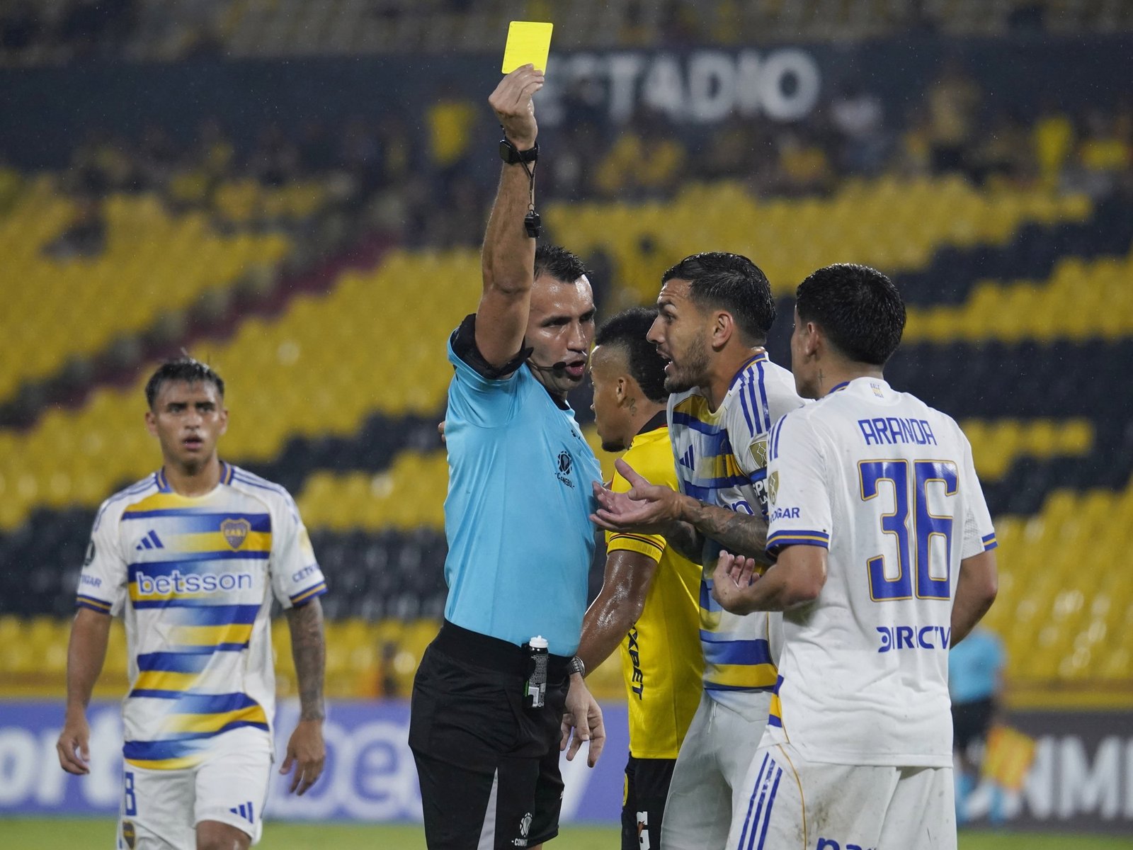 Paredes, picante con el técnico de Barcelona: "Me debe conocer..." :: Olé