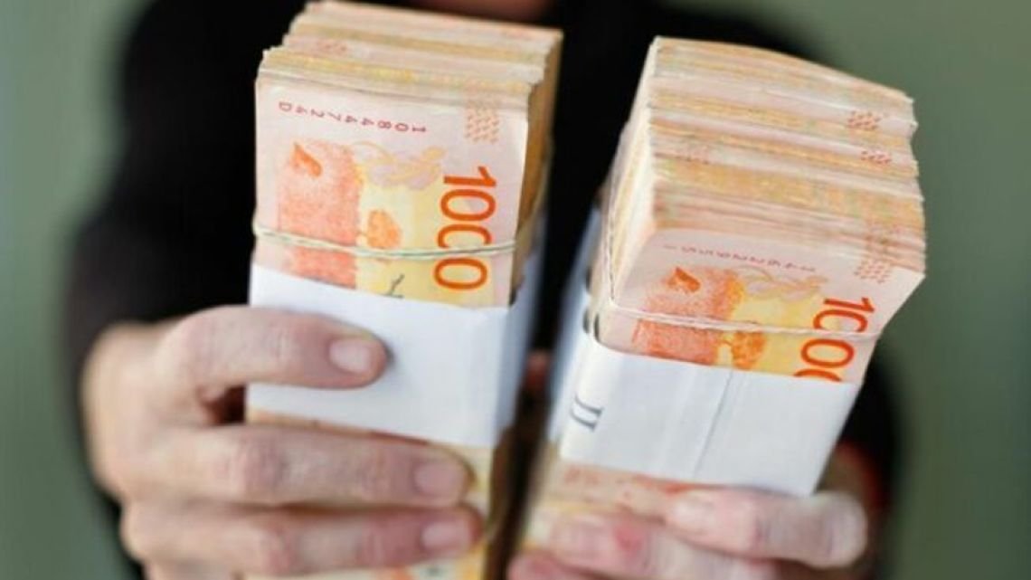 «Ponerle un impuesto extra a los ultrarricos no resuelve nada», el cruce por el respaldo de Galperín a Milei en «QR!»