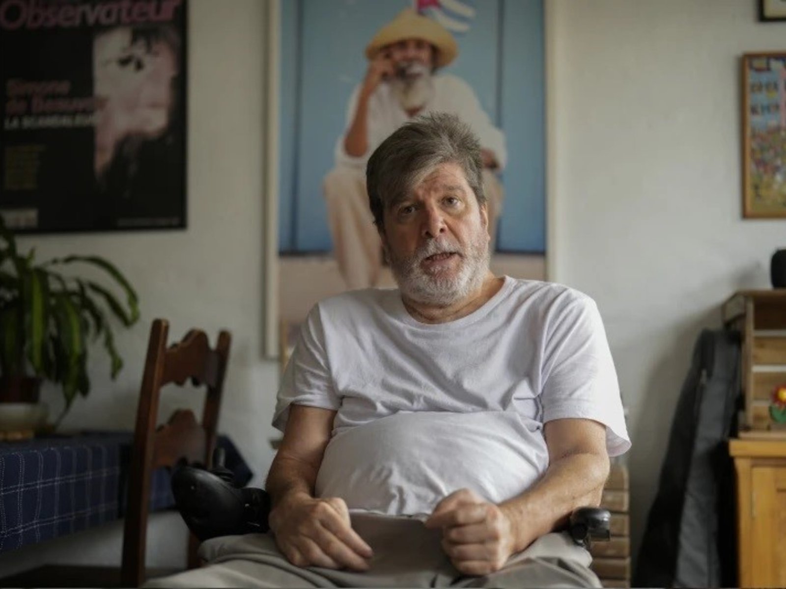 "Si la Historia es de los vencedores, la literatura pertenece a los vencidos"