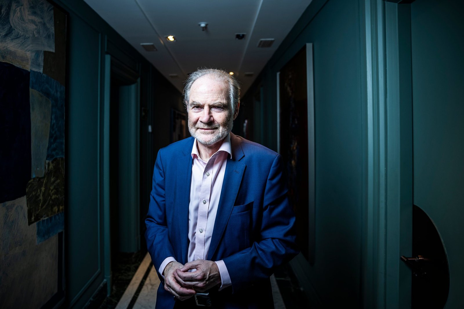 Timothy Garton Ash: “La salvación de la democracia liberal depende sobre todo de nosotros los europeos”