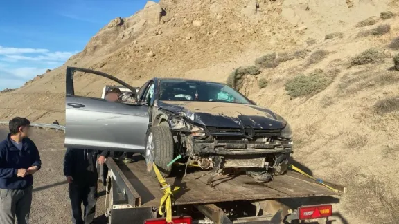 Un auto protagonizó un despiste frente al Cenotafio