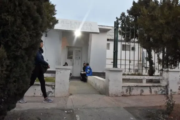 Un detenido de la Alcaidía incendió su celda y debió ser hospitalizado con quemaduras e intoxicación