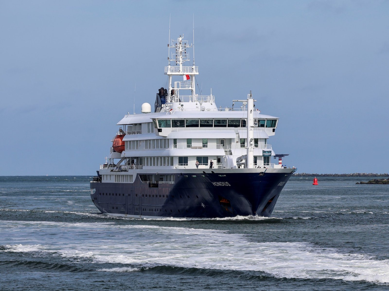 Un equipo de científicos del Malbrán llegó a Ushuaia para investigar el origen del brote de hantavirus en un crucero