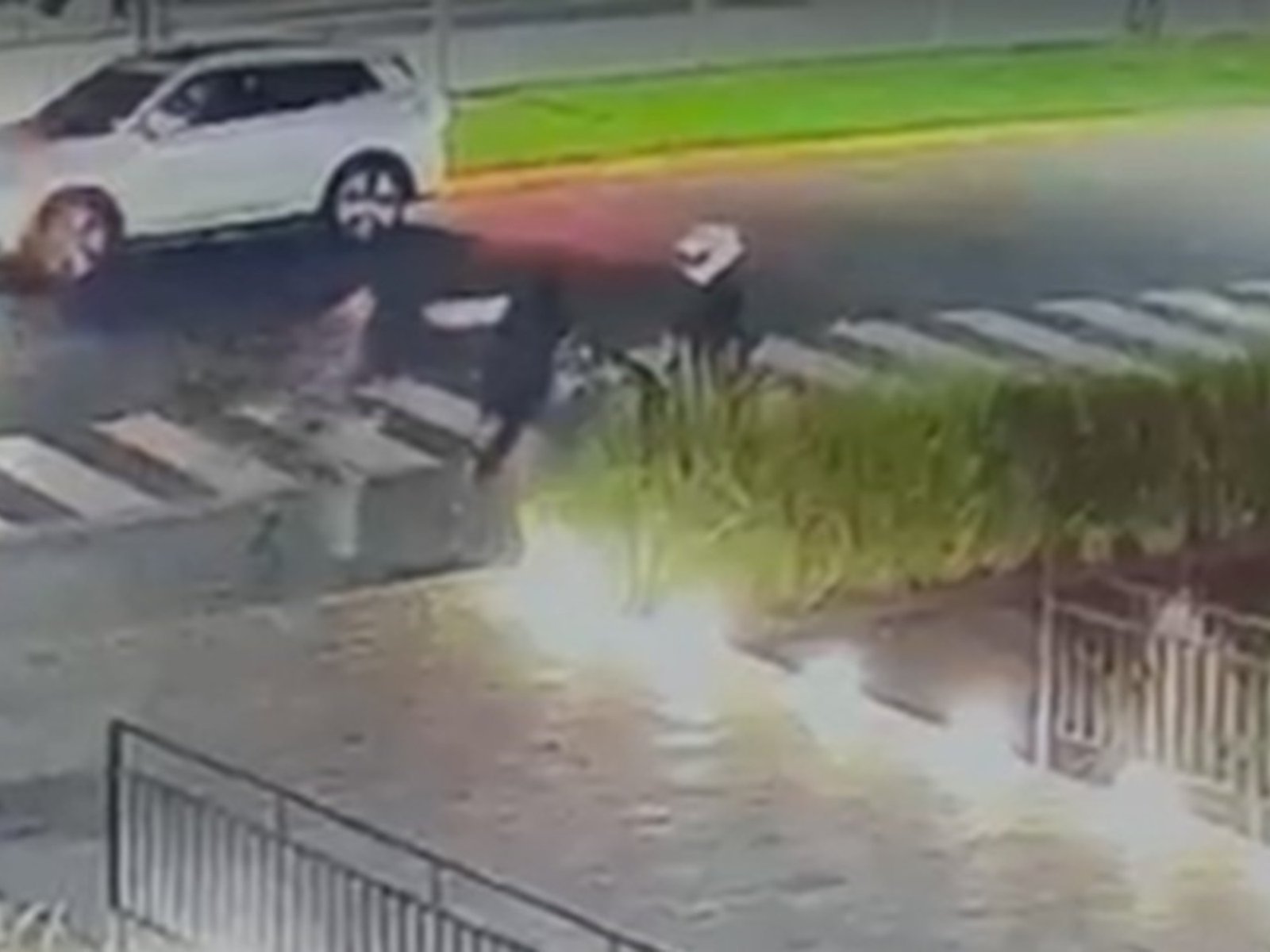 Un vigilador del Unicenter atropelló con su cuatriciclo a un ladrón que acababa de robar en un local del shopping