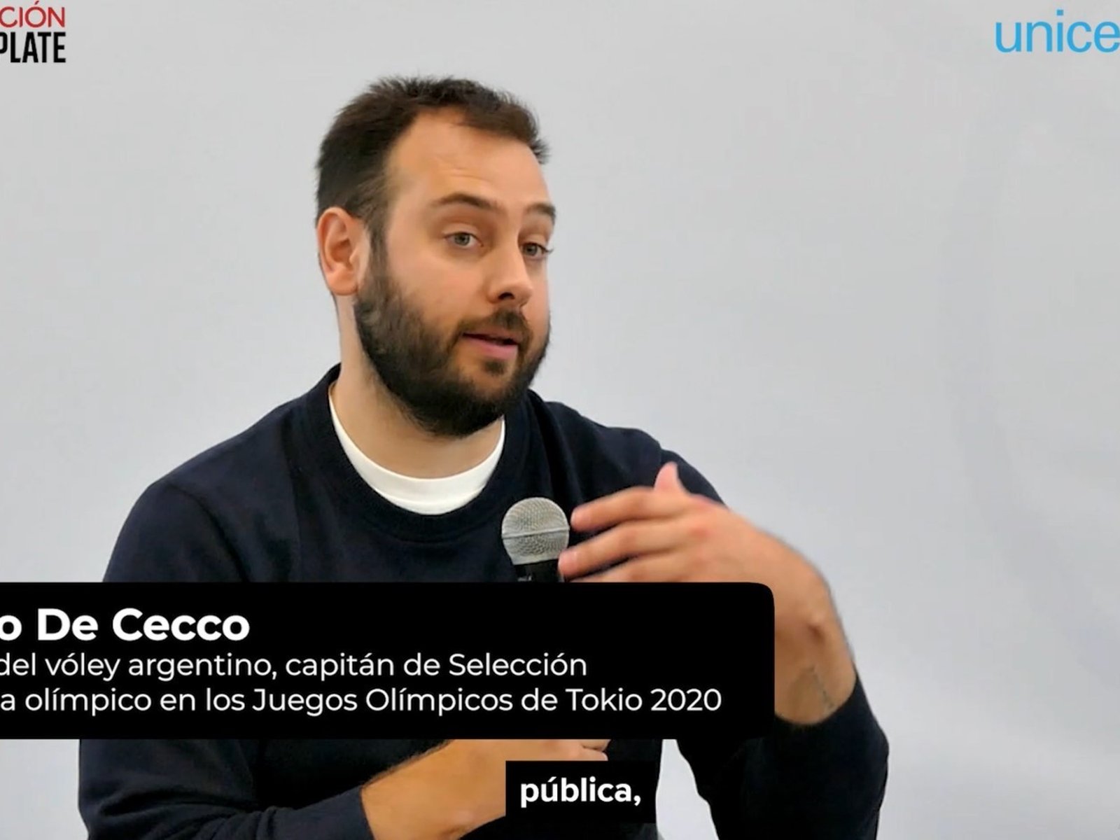 “Una mirada cambia el partido”