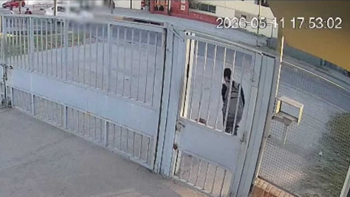 Una niña de 12 años lucha por su vida tras ser atropellada y arrastrada 50 metros en Córdoba