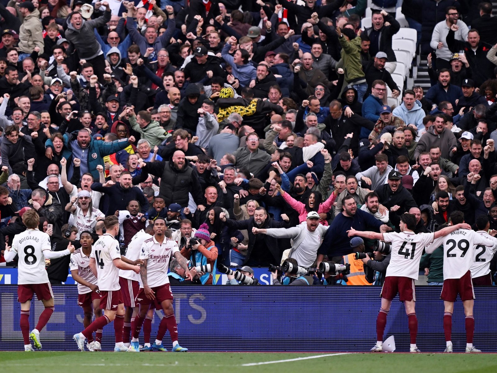 acaricia el título en la Premier League y le da una mano enorme al Tottenham