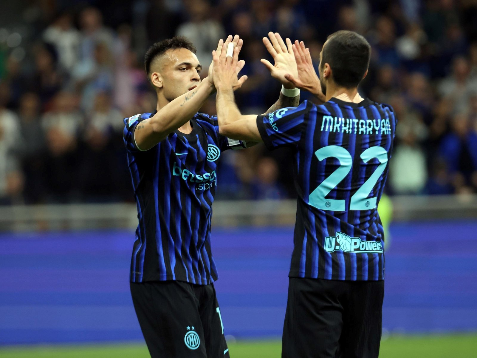 dio una asistencia para festejar el octavo título con el Inter de Milan