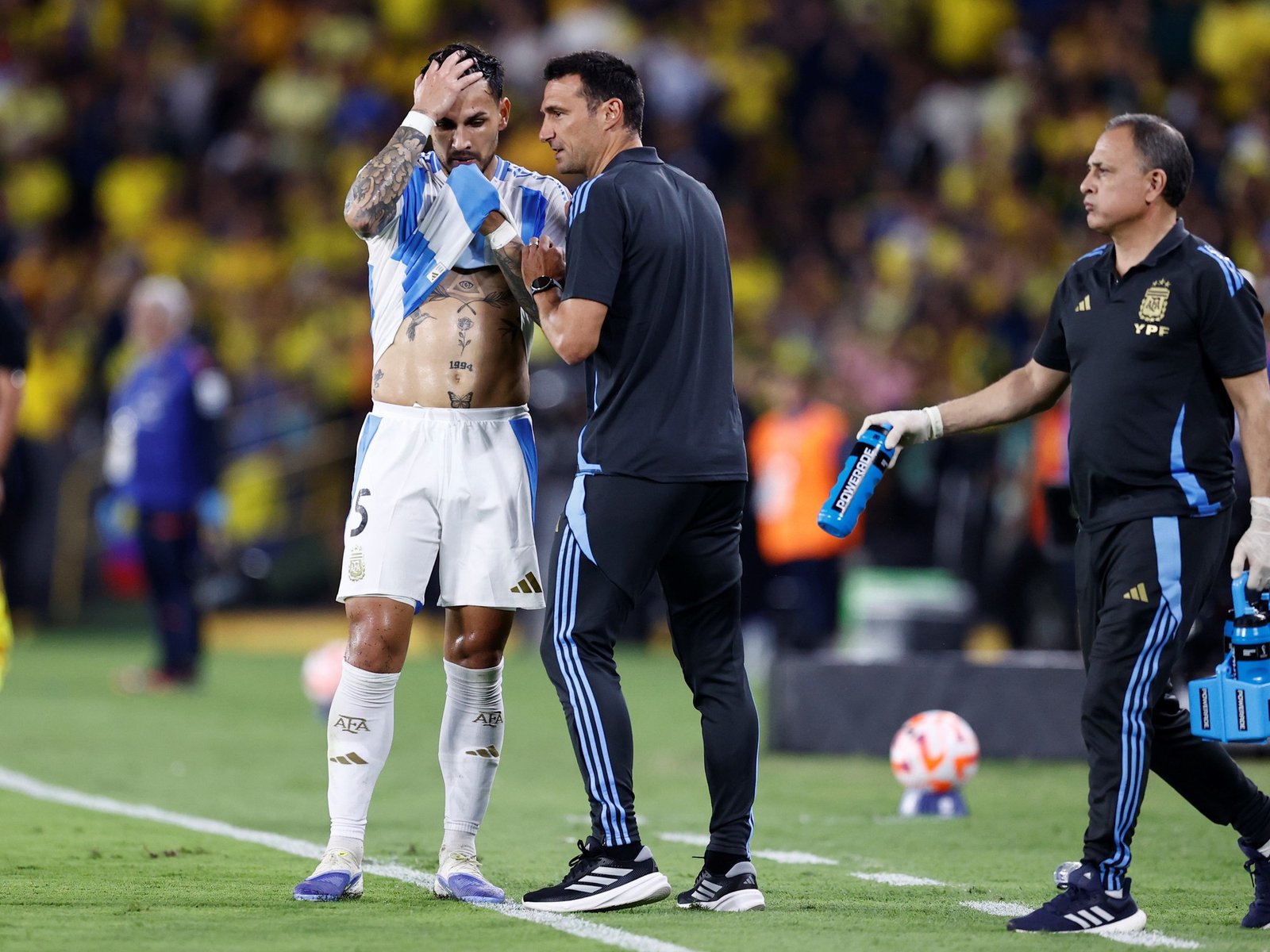 el dilema de Scaloni que debe decidir si hace cambios de último momento en la lista de 26