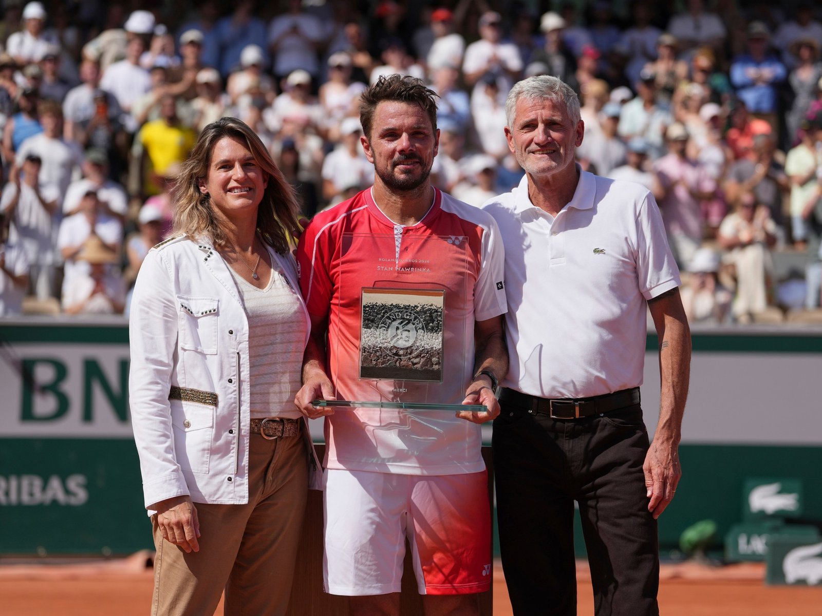 el emotivo homenaje al campeón de 2015 y los mensajes de grandes figuras
