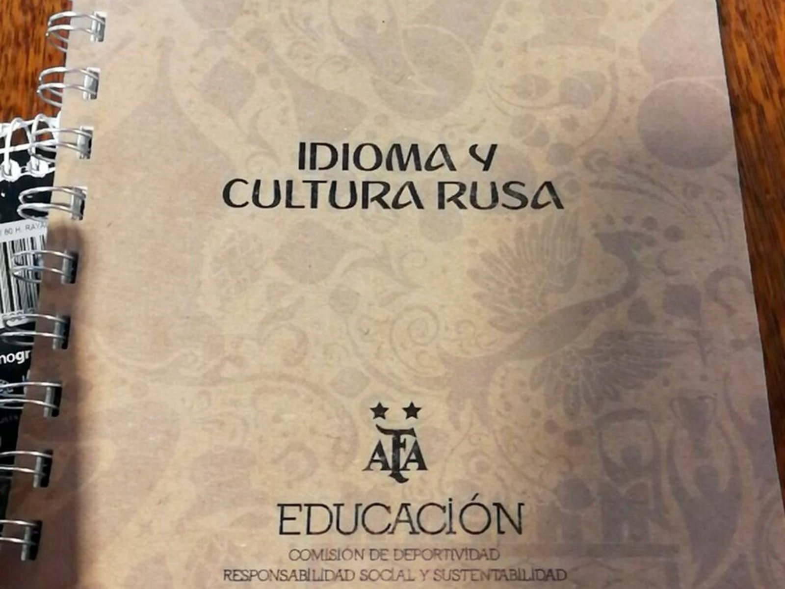 el escándalo del manual de la AFA para “seducir chicas rusas”