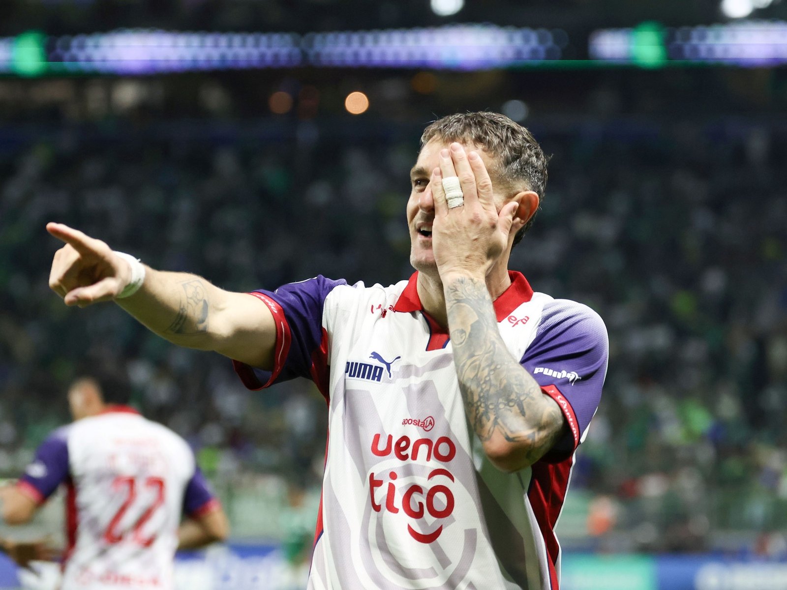 gol y festejo a lo "pirata" para Cerro Porteño