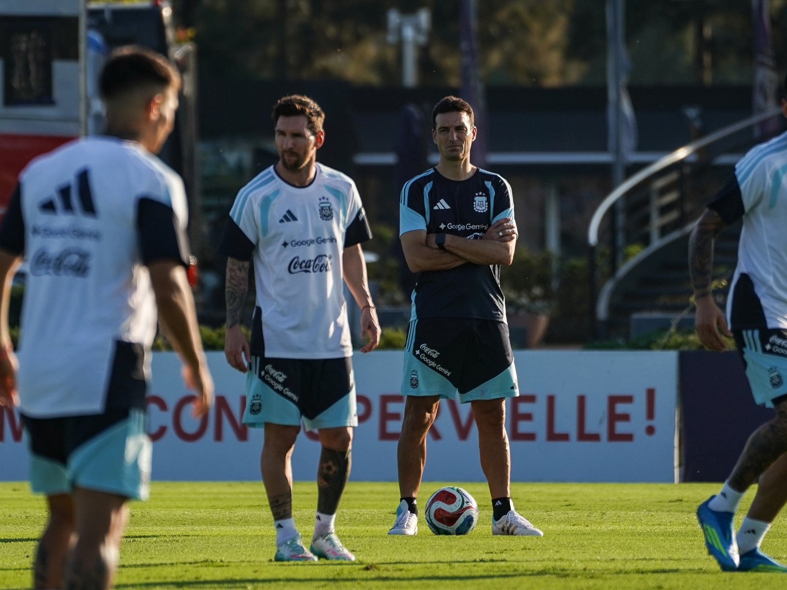 la tabla histórica y en qué puesto está Argentina