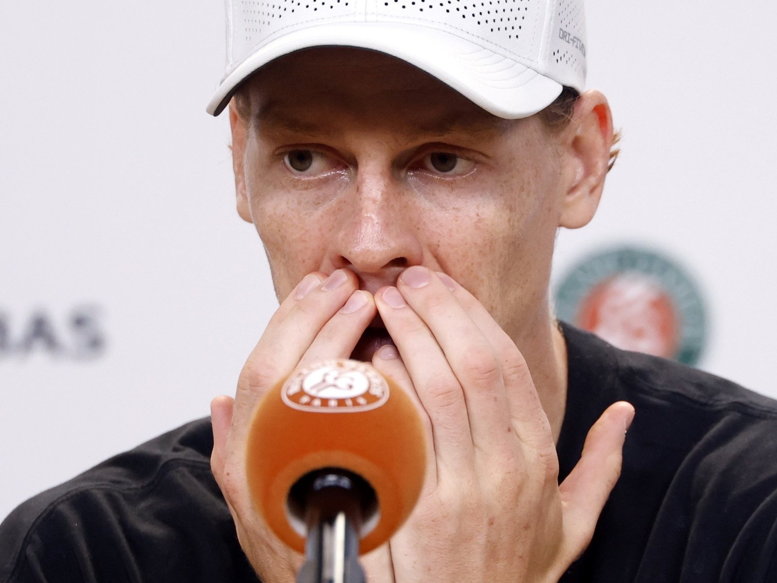qué dijo Jannik Sinner tras su histórica derrota con Juan Manuel Cerúndolo en Roland Garros