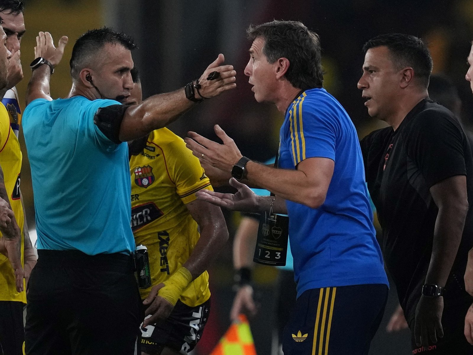 qué necesita para clasificar a octavos y cómo es el desempate del Grupo D
