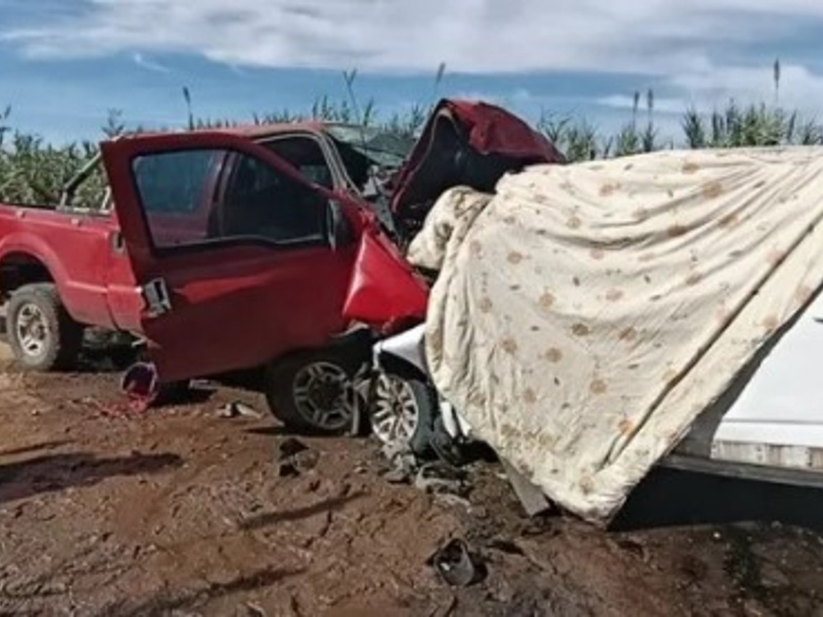tres muertos, entre ellos un piloto de automovilismo