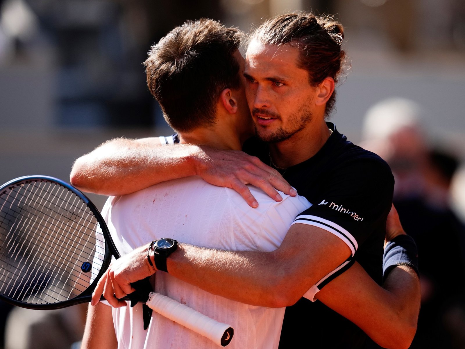 Alexander Zverev pudo con Mensik y sus propios fantasmas, jugará la final de Roland Garros y va por el primer Grand Slam de su vida