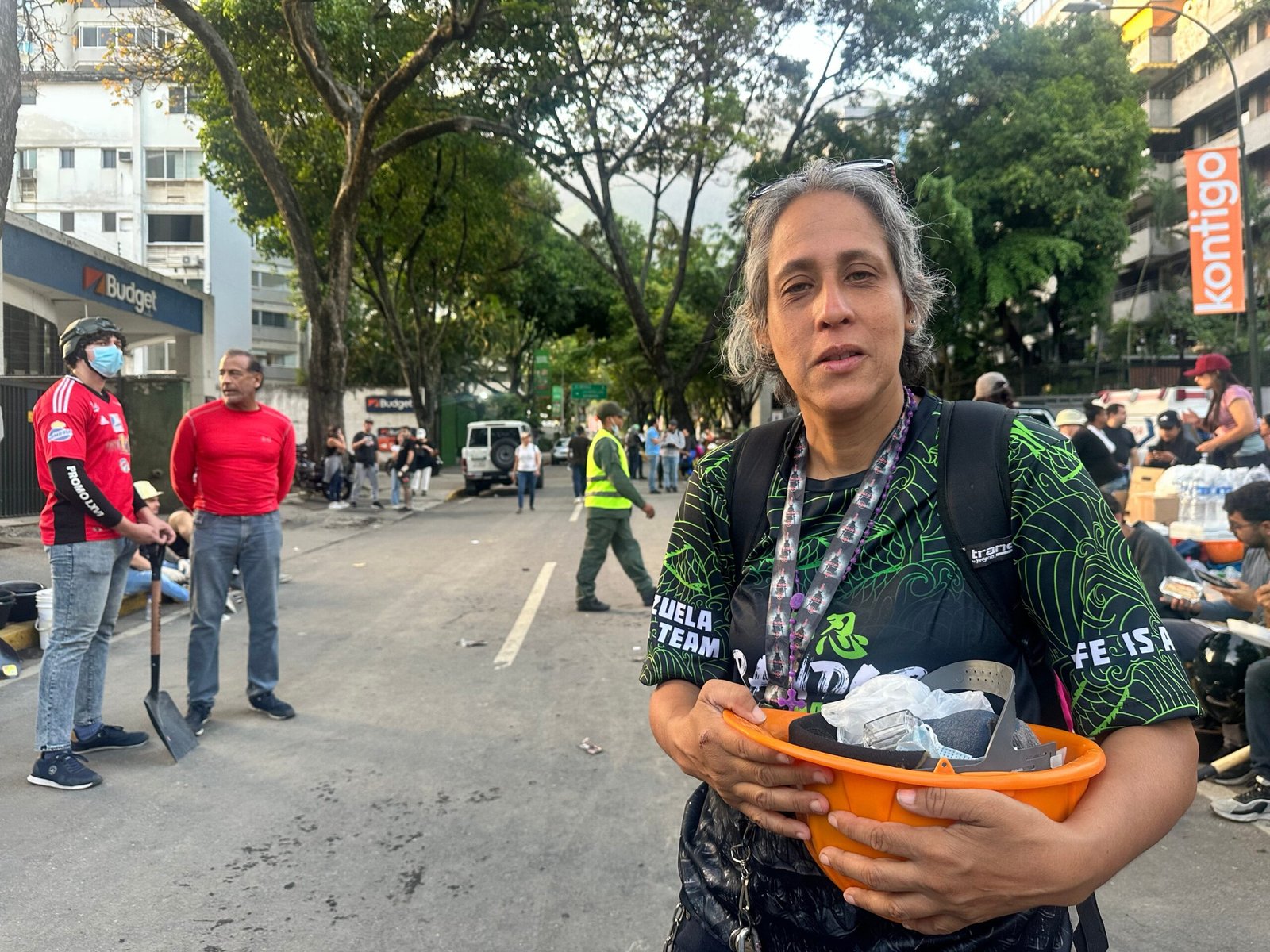 Marisol 'Atenea' Rojo, sobreviviente del derrumbe de un edificio en Chacao, Caracas, fotografiada el 26 de junio.
