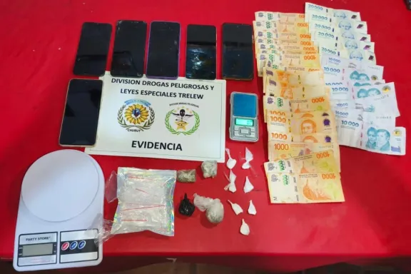 Desbarataron puntos de venta de droga en Trelew 