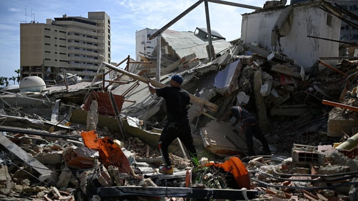 Egresada de la escuela de Periodismo Perfil en Caracas cuenta su experiencia en el terremoto