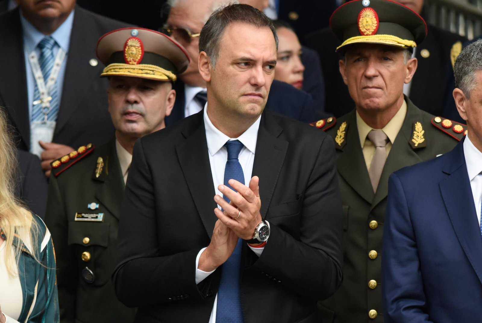 El final demorado de Manuel Adorni