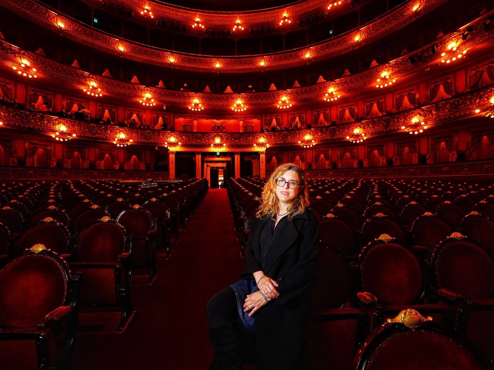 "En la novela las palabras son soberanas. En la ópera, no"