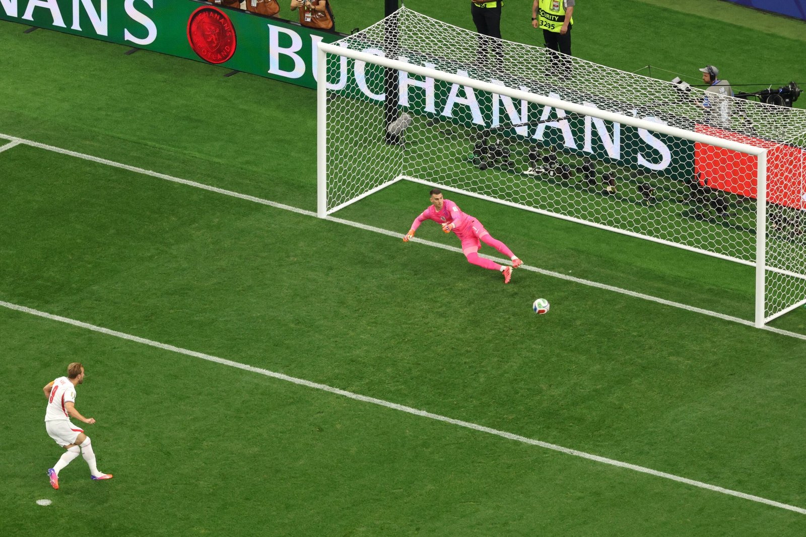 Inglaterra - Croacia, el partido del Mundial 2026 en directo | Kane vuelve a romper el empate de cabeza