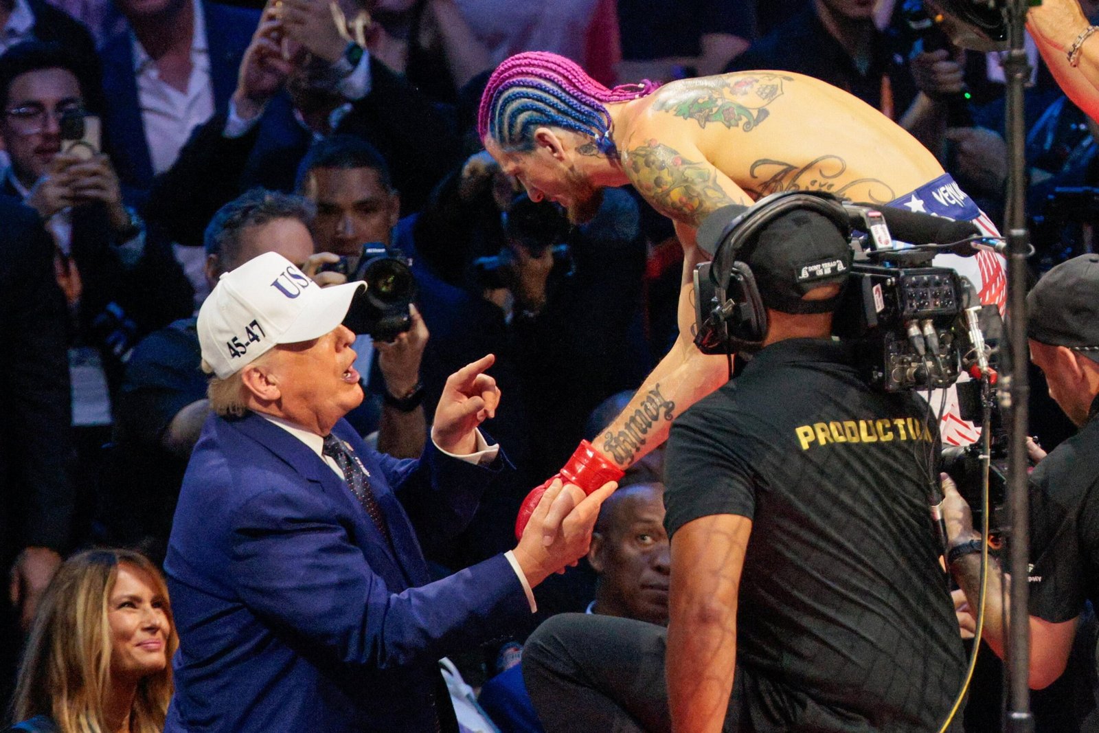 La Casa Blanca, vestuario de una pelea de artes marciales mixtas: Trump celebra sus 80 años con un ‘show’ sin precedentes