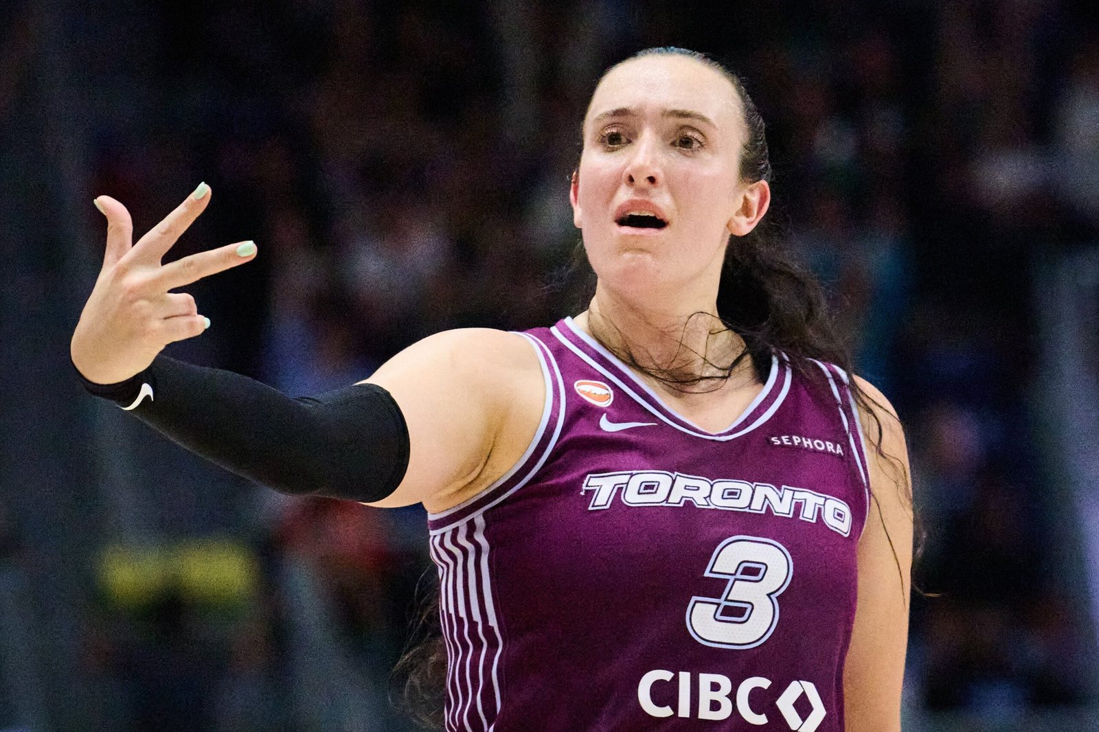 La efervescencia de ‘Money’ Mabrey: iguala el récord de anotación de la WNBA con 53 puntos en una jornada excepcional