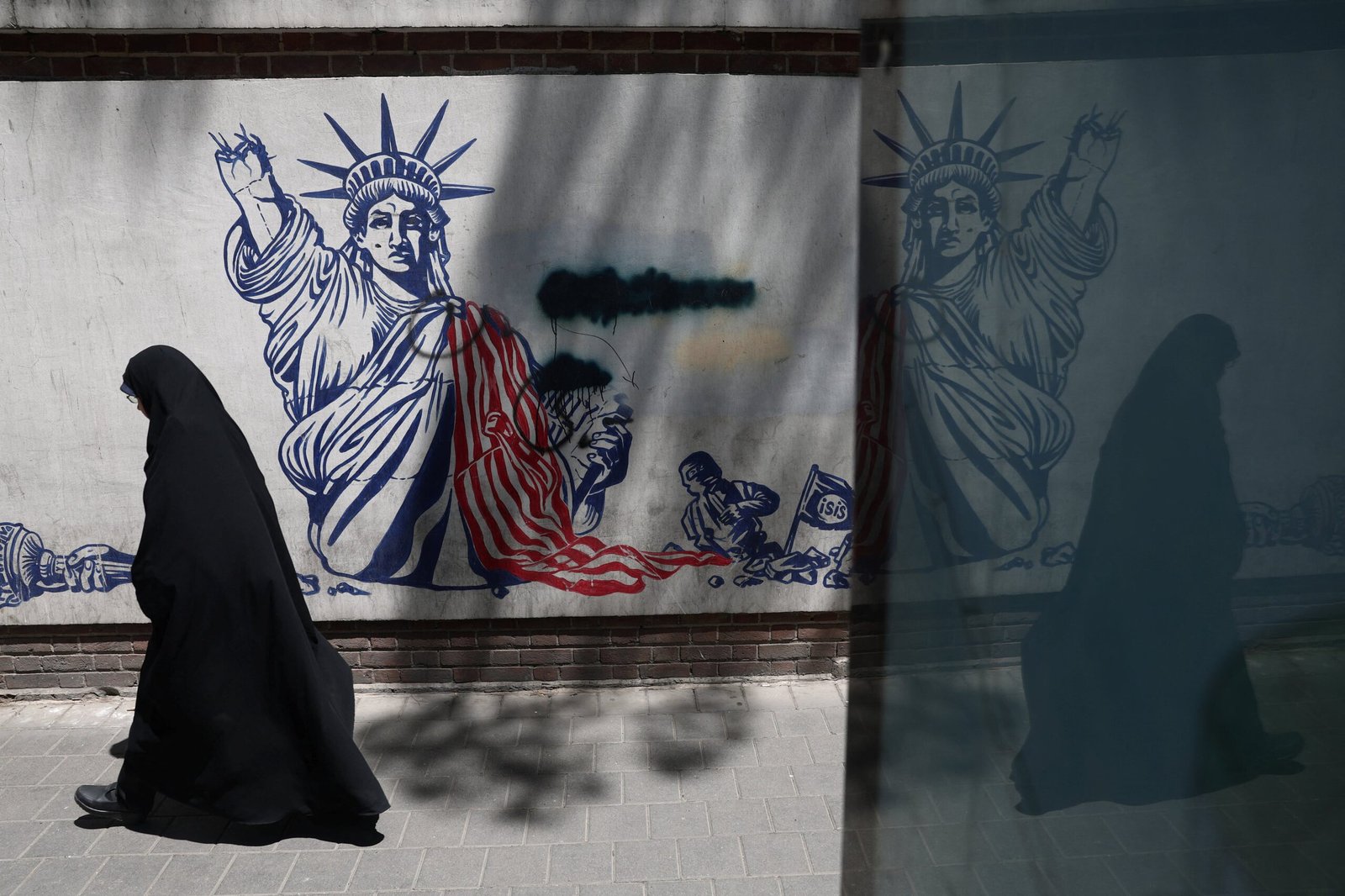 La guerra de Estados Unidos e Israel contra Irán, en directo | Irán suspende las negociaciones con EE UU hasta que Israel detenga su ofensiva en Líbano