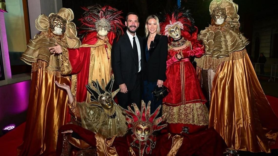 La sala teatral de Escobar reabrió sus puertas: el Seminari vuelve a brillar